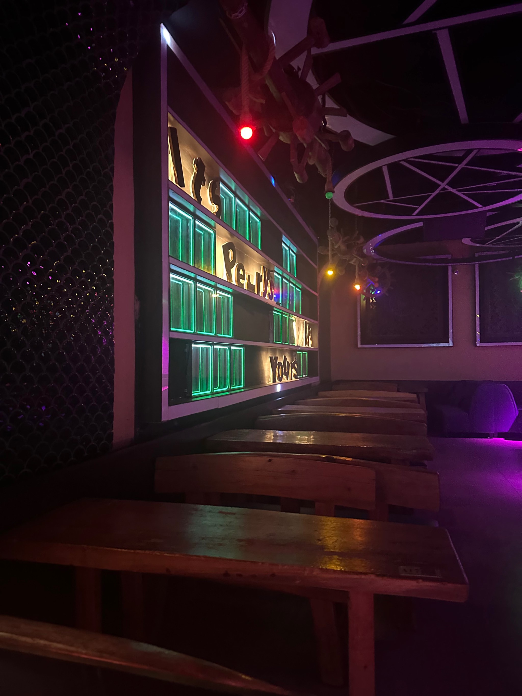 上饶商务KTV订房指南-玉山县ktv预订